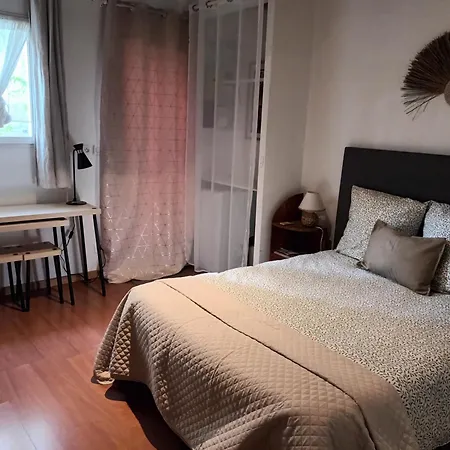 Charmante Bords Du Louet . Nyaraló